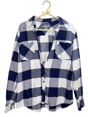 Natural Reflections Navy and White Plaid Button-Up Shirt Jacket